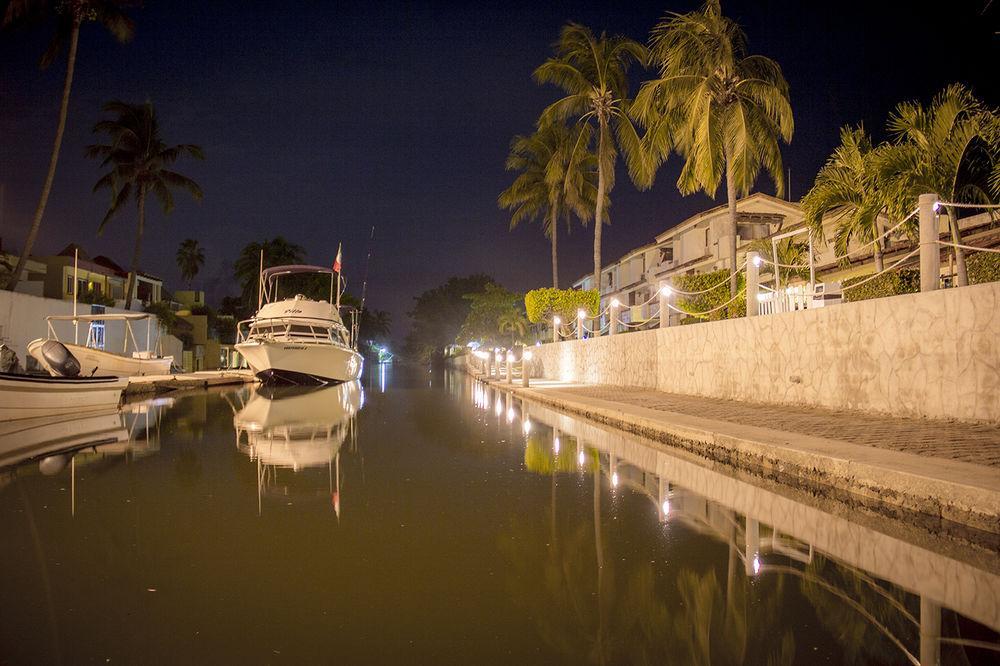 Cabo Blanco Hotel And Marina Barra de Navidad Exterior foto