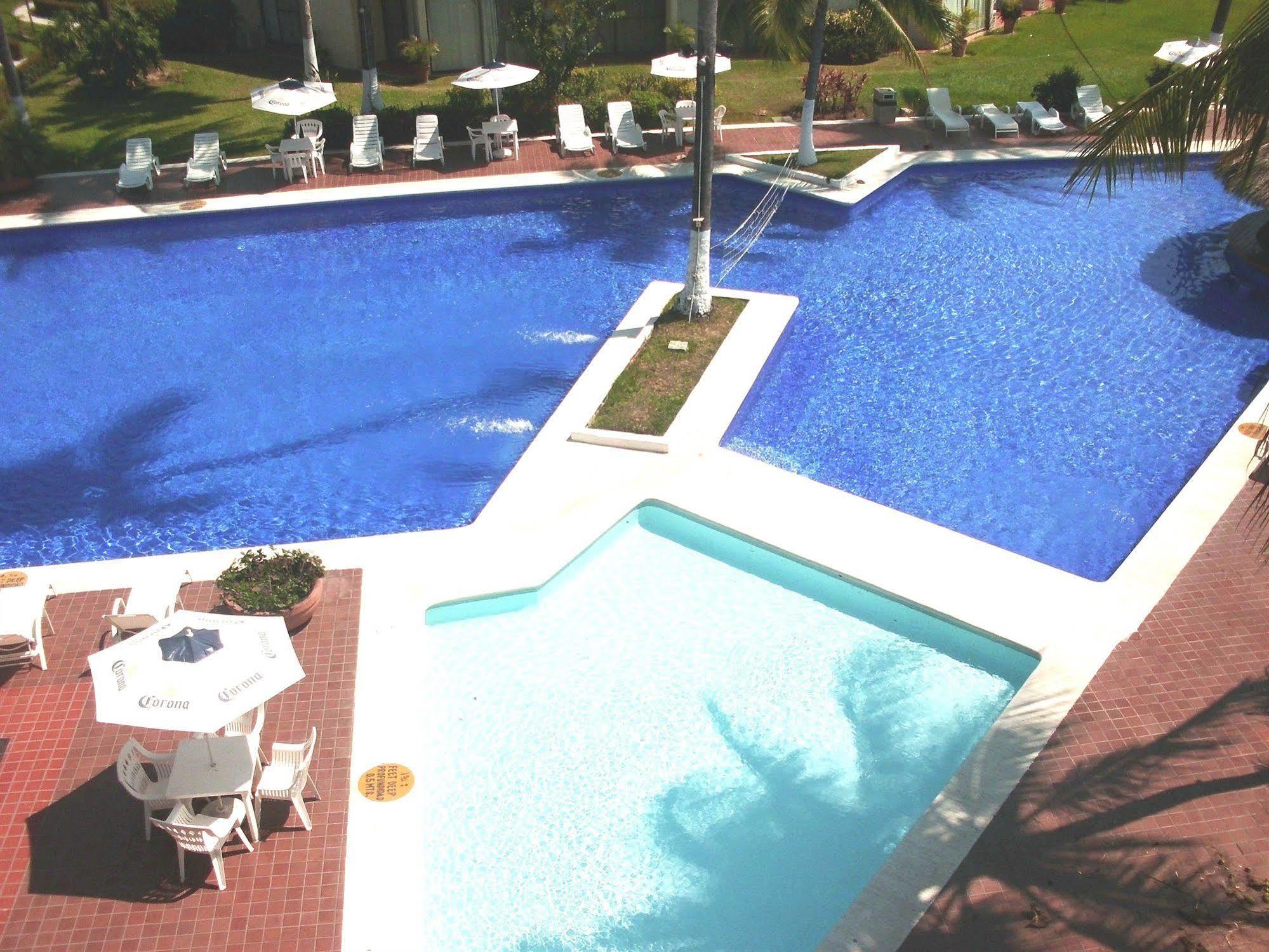 Cabo Blanco Hotel And Marina Barra de Navidad Exterior foto